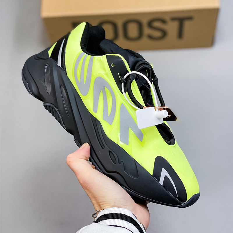 Kanye west yeezy boost 700 vcasual shoes Size：EU36-EU45