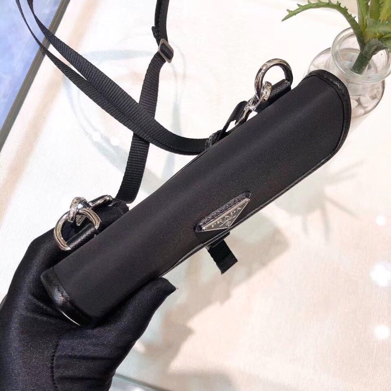 Men's Messenger Bag For Men And Women Bag 2 Colors Size 18*14*3 cm