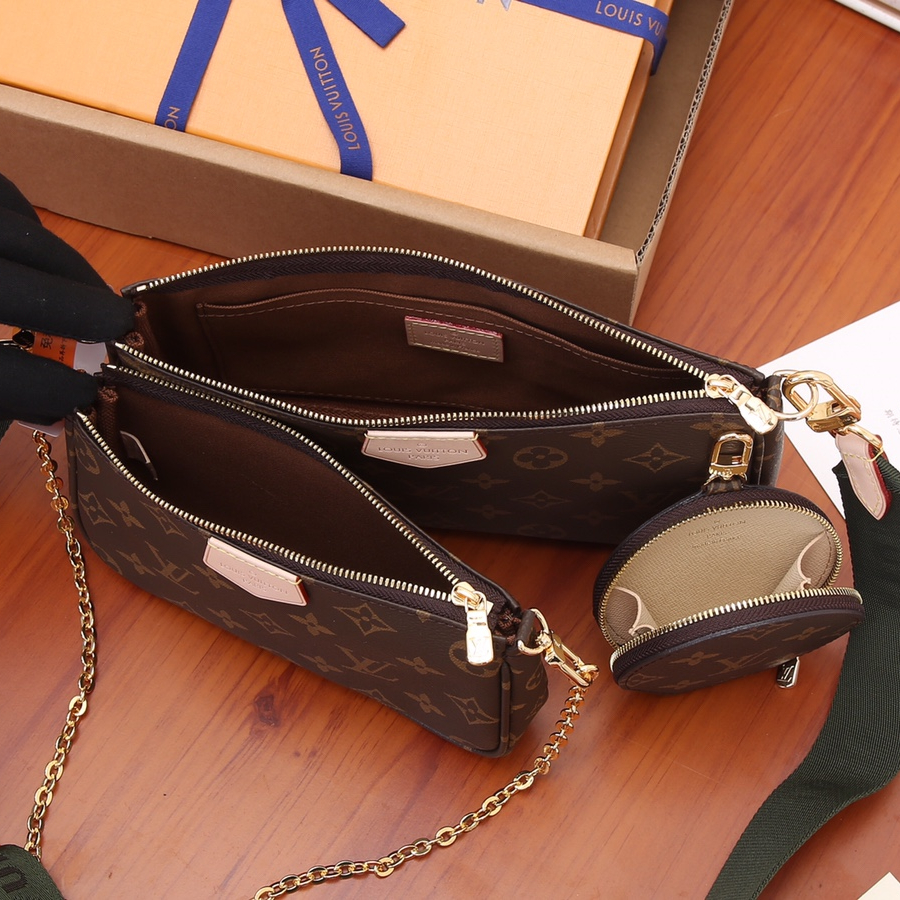 multi pochette accessories