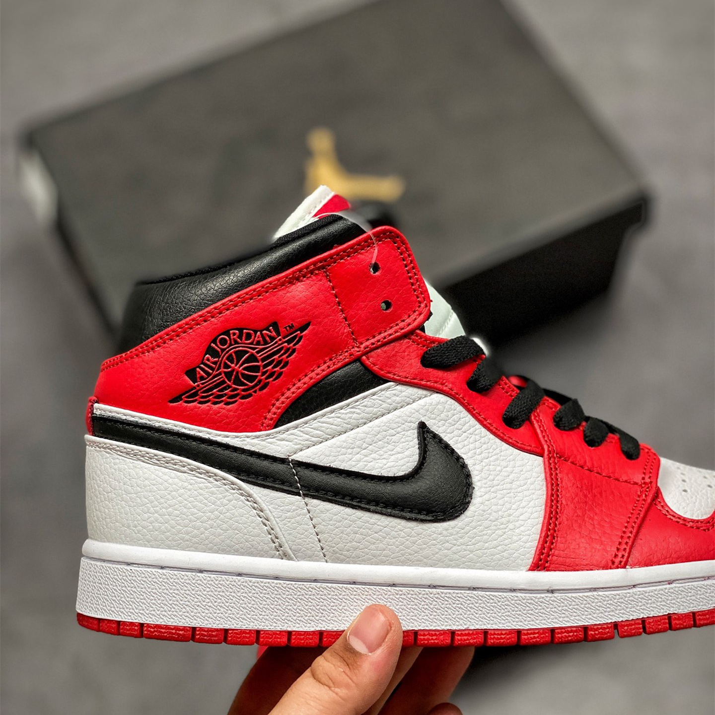 Air Jordan 1 Mid Leisure Board Shoes EU36-EU47.5/ US4-US13