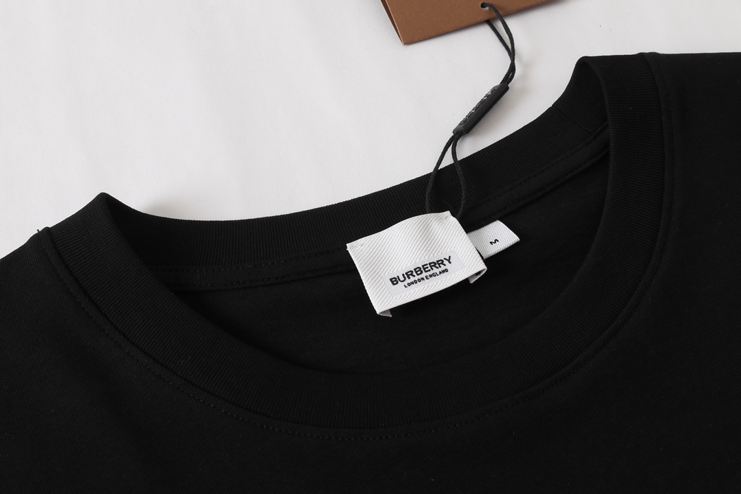 2022ss Men's Black T-Shirt