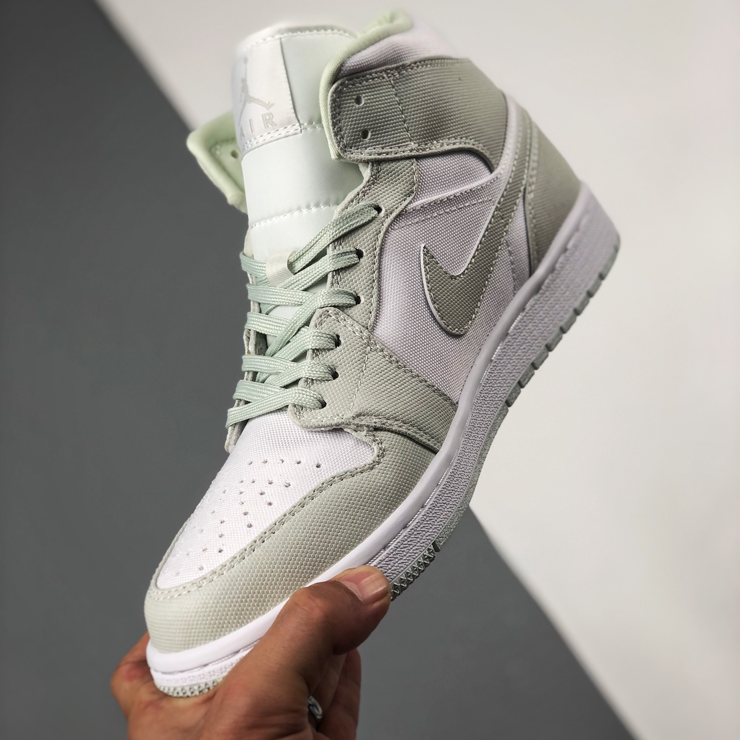 Air Jordan 1 Mid Leisure Board Shoes EU36-EU47.5/ US4-US13