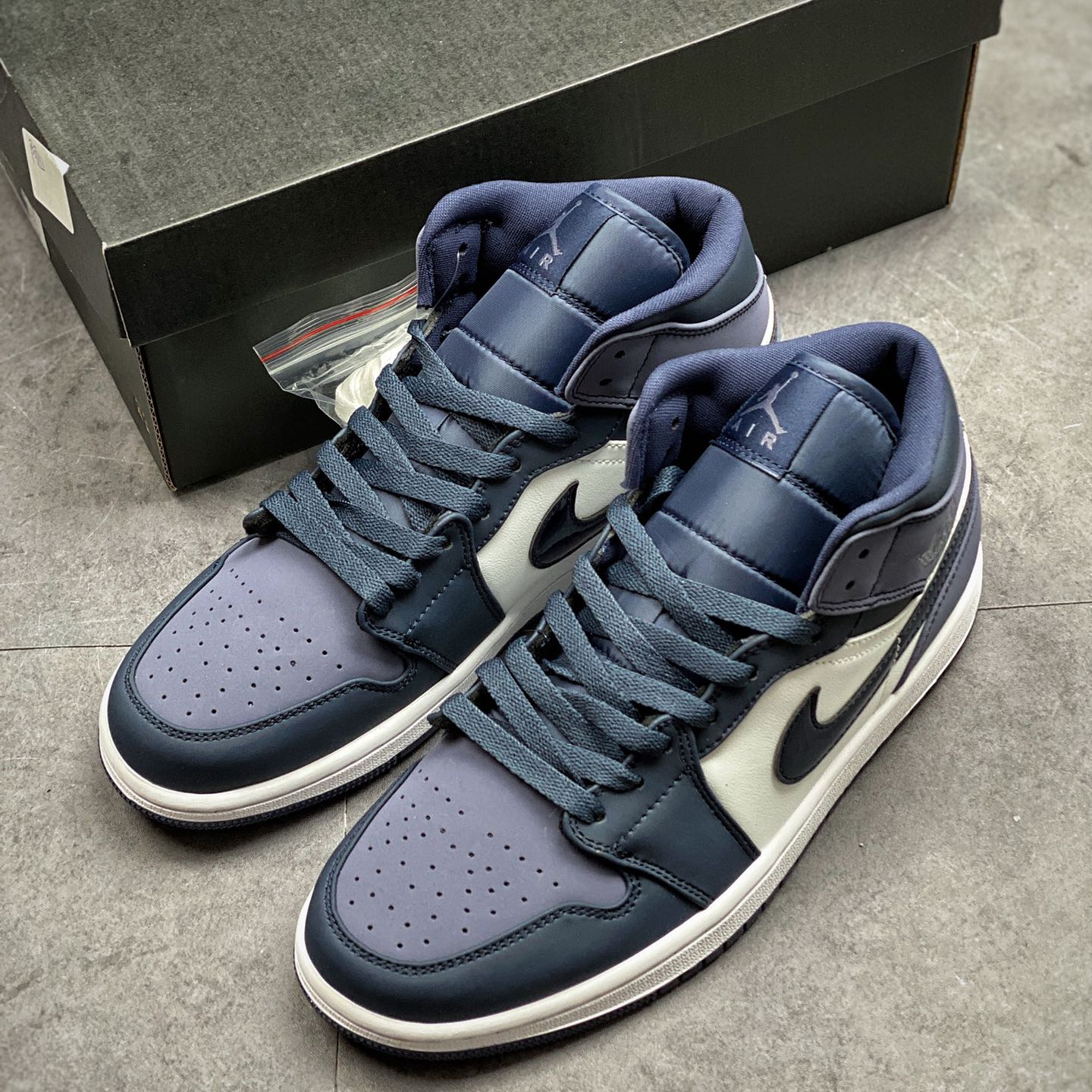 Air Jordan 1 Mid Leisure Board Shoes EU36-EU47.5/ US4-US13