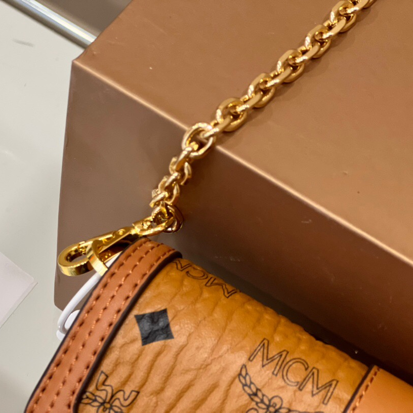 patricia bags Size:19*11CM