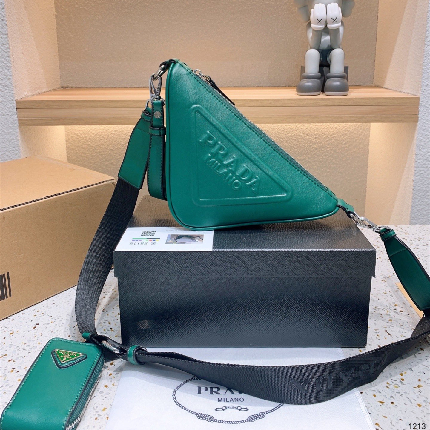 Triangle Bag 4 Colors Size:26 *14CM