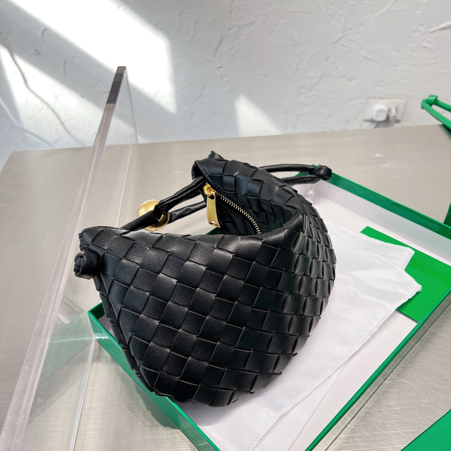 Women  New Bag   size:25*19cm