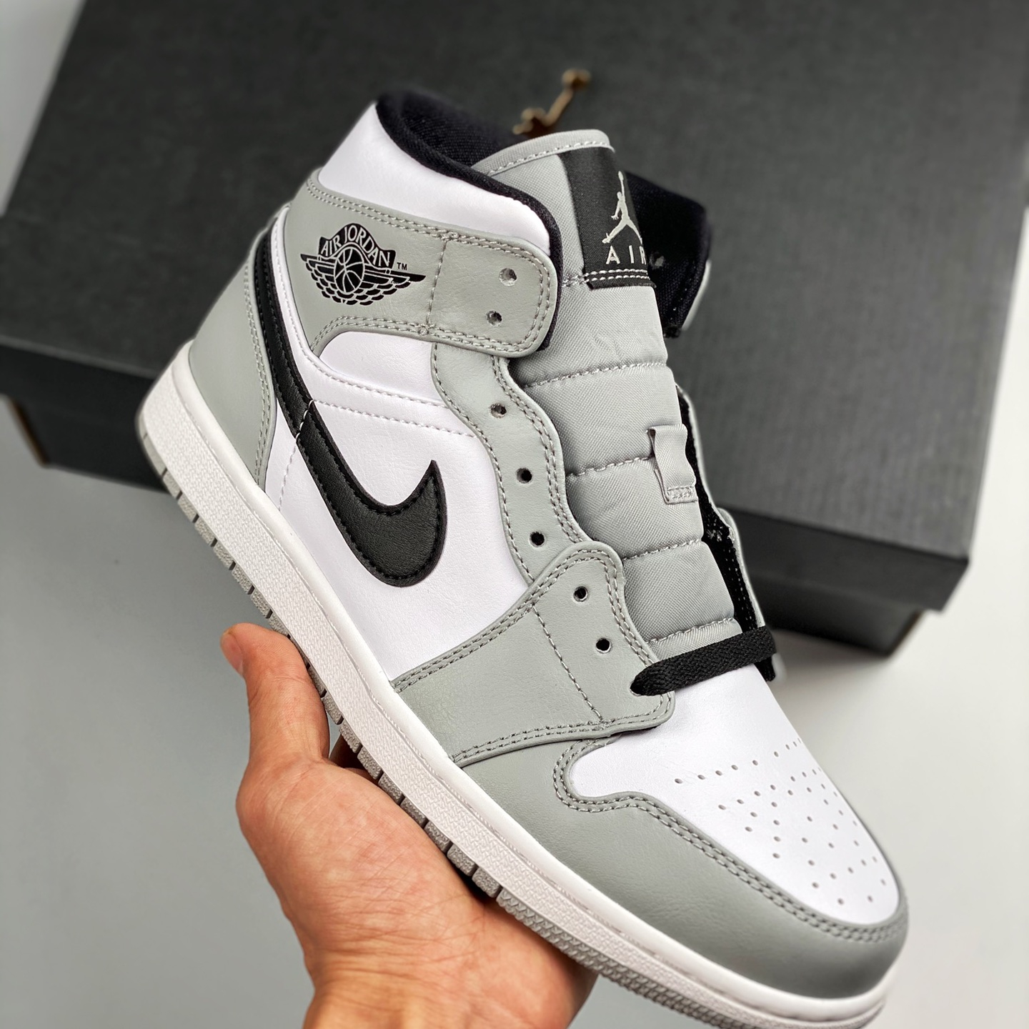 Air Jordan 1 Mid Leisure Board Shoes EU36-EU47.5/ US4-US13