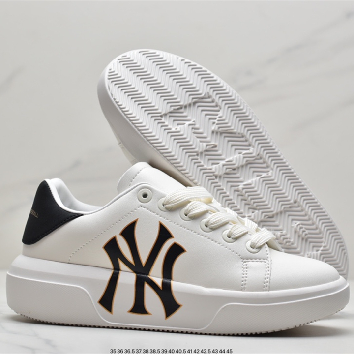 Sports casual board shoes