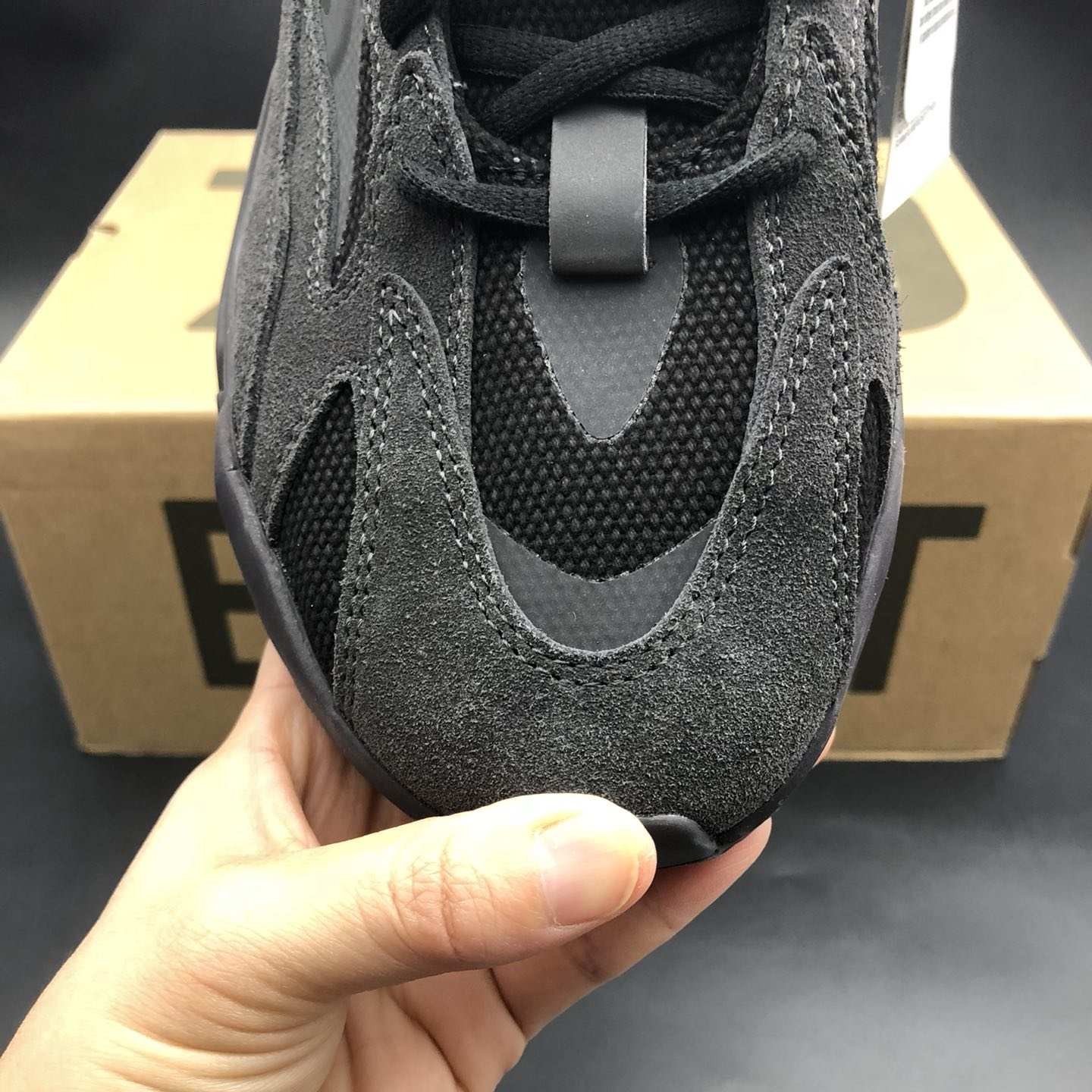 Yeezy Boost 700V2 EU36-EU47 / US3.5-US12
