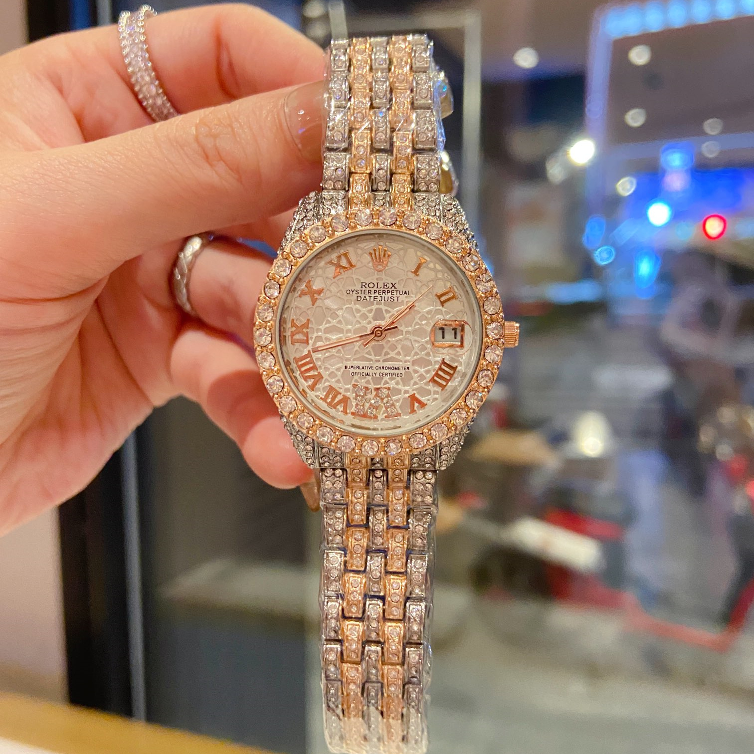 Women's Watch, 2 Colors Quartz Jewellery Watches SIZE:33MM