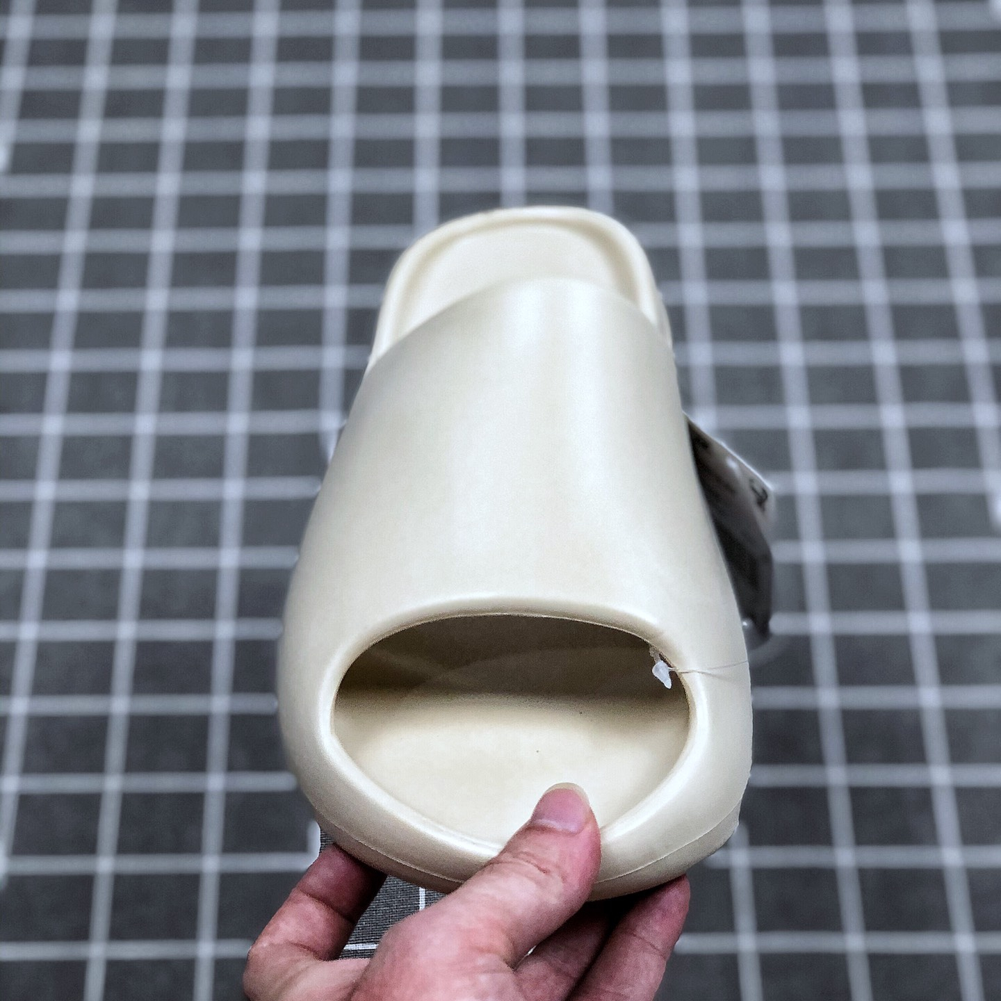 Yeezy Slide EU36-EU45/ US3.5-US10.5