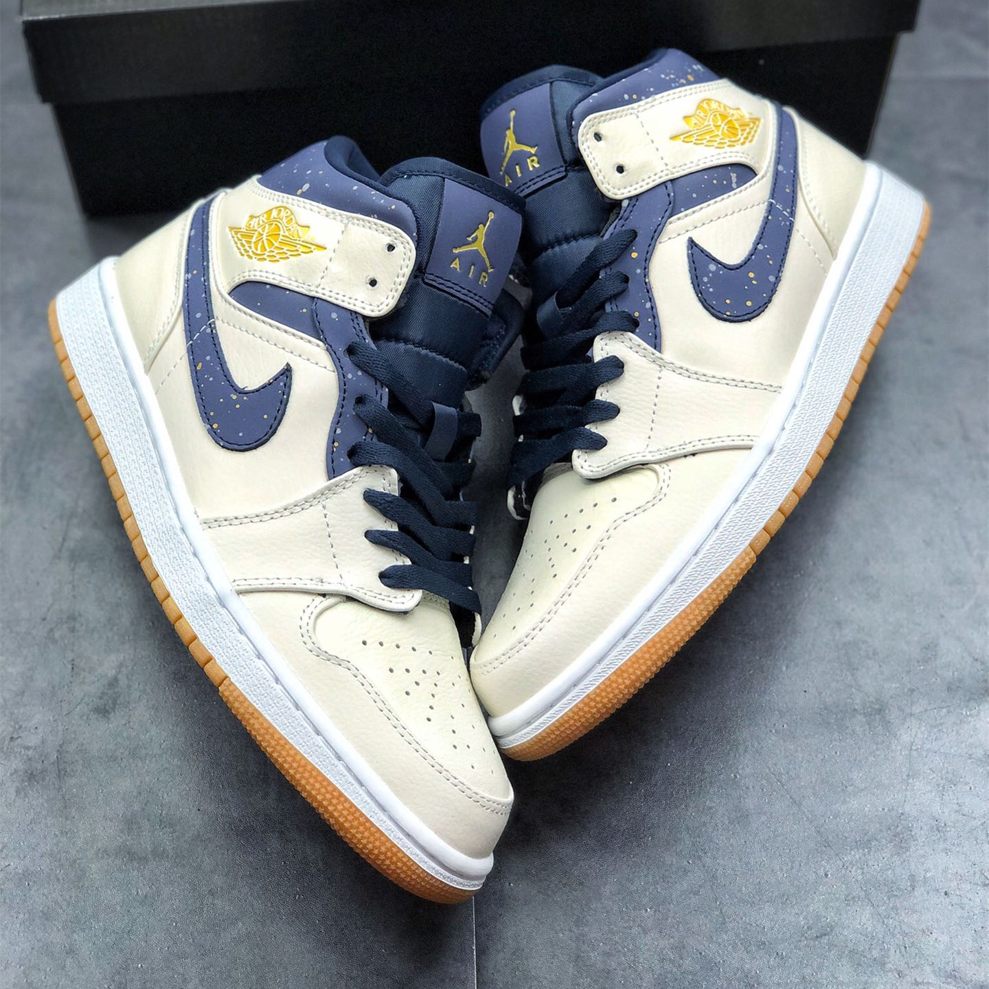 Air Jordan 1 Mid Leisure Board Shoes EU36-EU47.5/ US4-US13