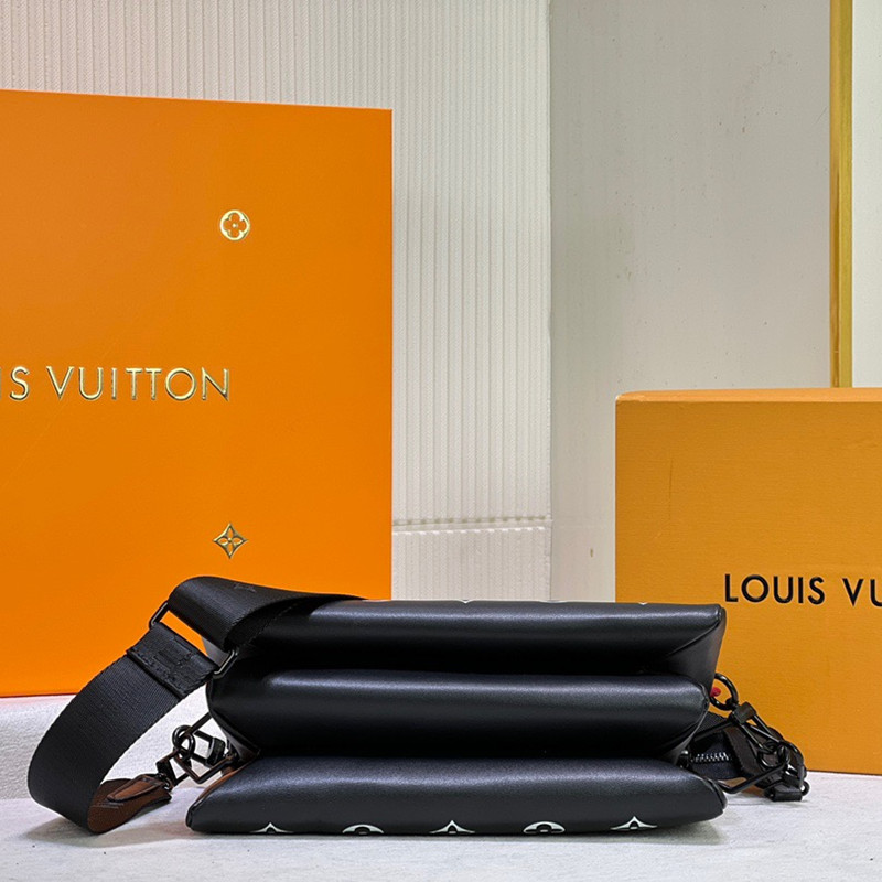 Coussin Small Bag Black&White Size 26*20*12cm