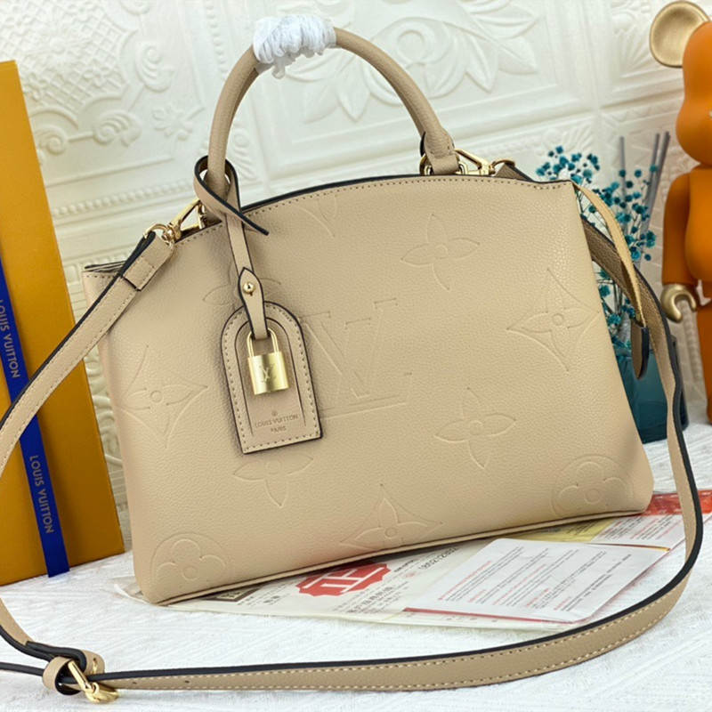 Grand Palais Handbag Khaki Size 34*24*15 cm