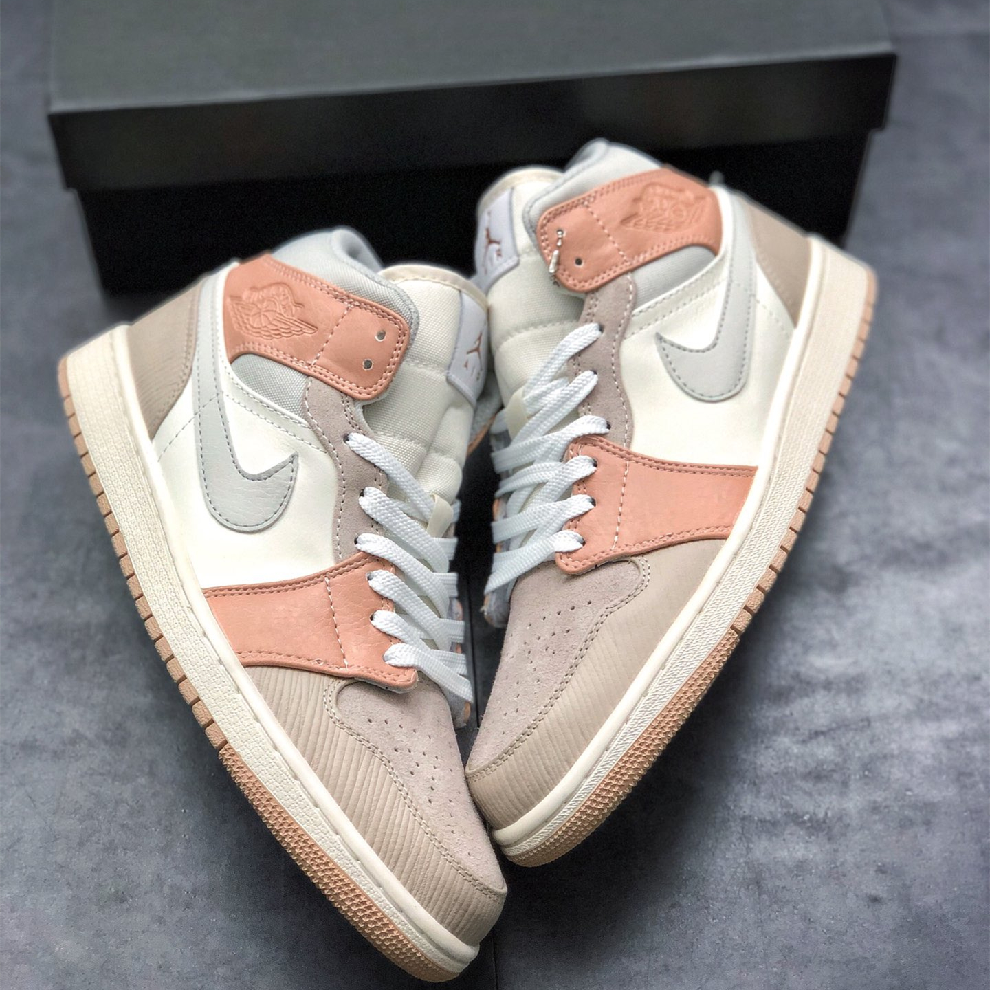 Air Jordan 1 Mid Leisure Board Shoes EU36-EU47.5/ US4-US13