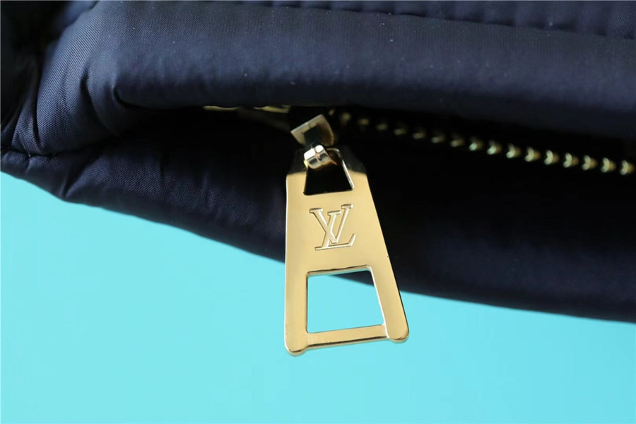 Pillow Shoulder Bags Size 39*46*3 cm