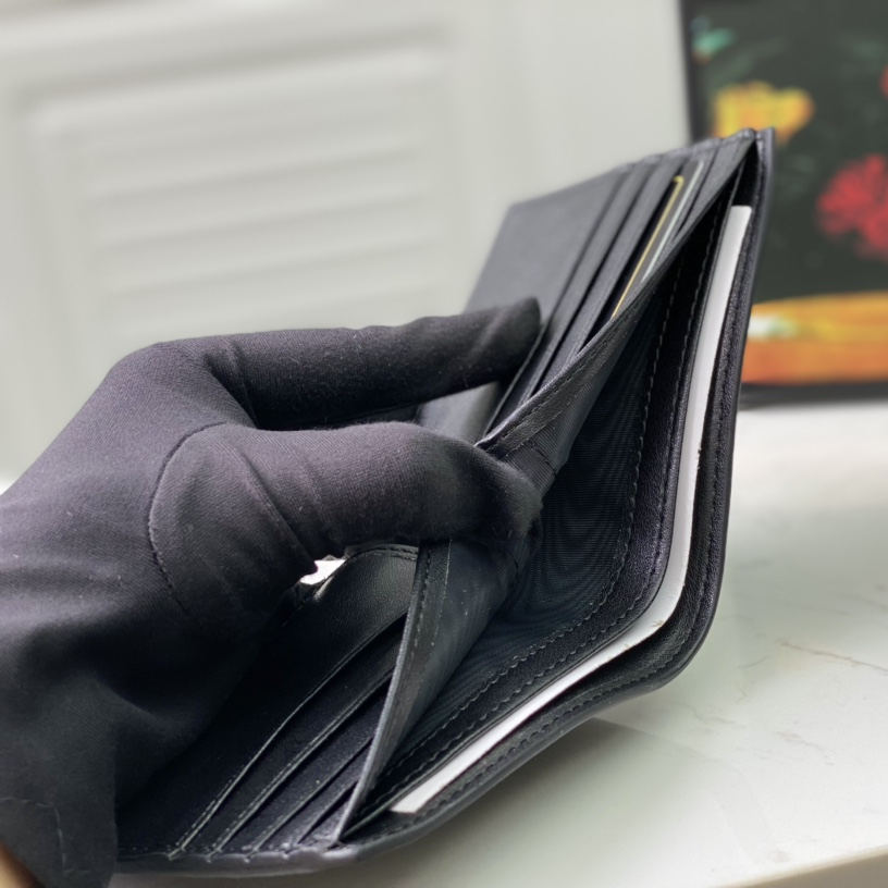 Wallets SIZE:12*9.5CM