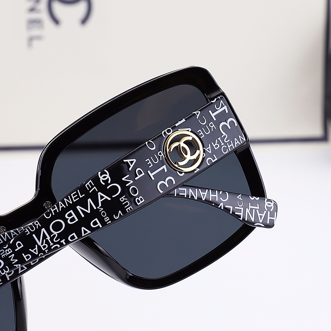 2022 New Men's And Women's Sunglasses 5 Colors