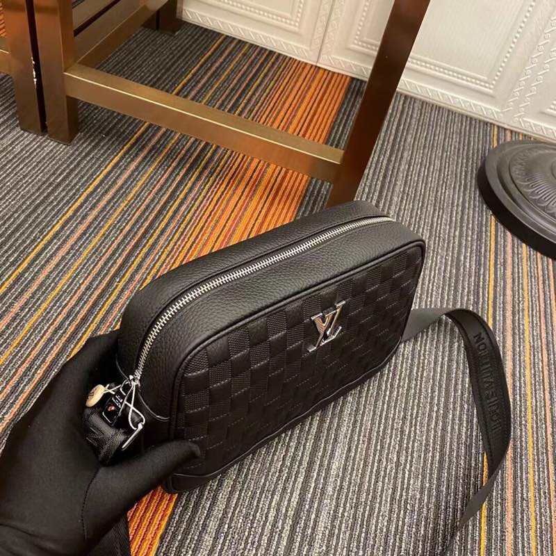 Men's Crossbody Bag Size 26*17*8 cm