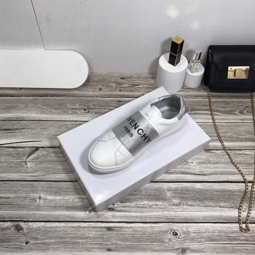 2021 New Casual Shoes SIZE:EU35-EU40