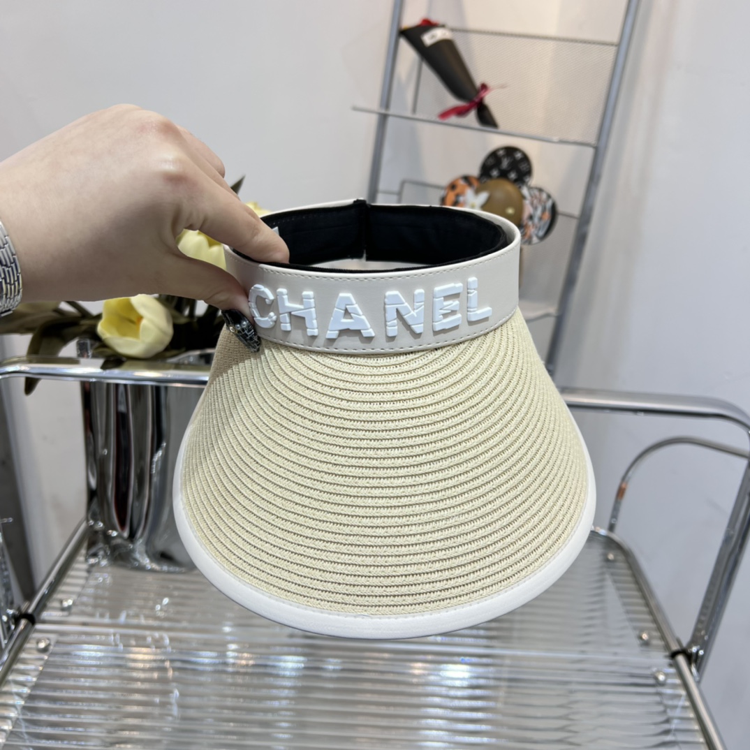 Hats & Caps 1:1,3 colors