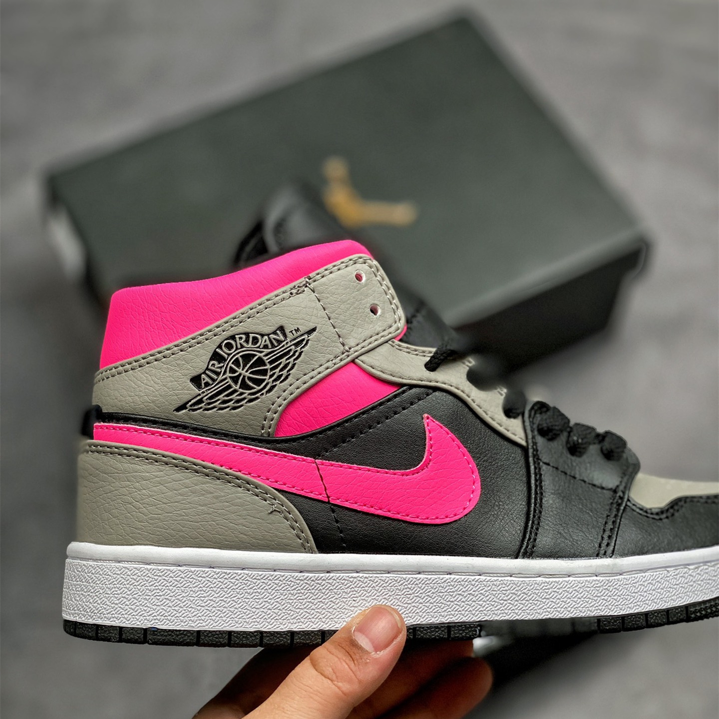 Air Jordan 1 Mid Leisure Board Shoes EU36-EU47.5/ US4-US13