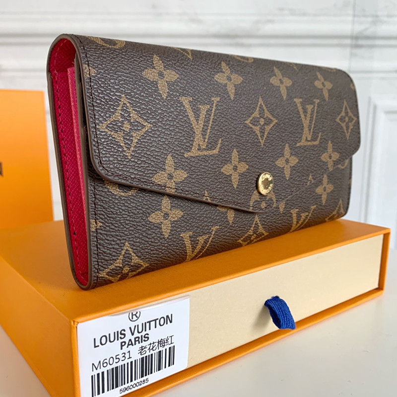 Sarah Wallet Size 19*10.5*2.5cm