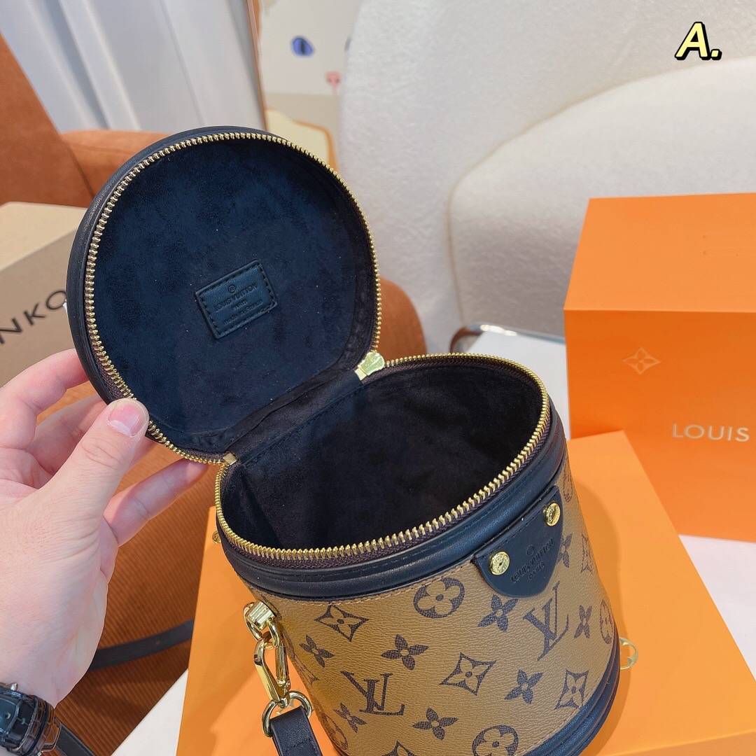 2022 New Bags size:15*14*18cm