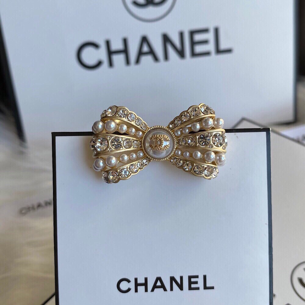 Bow Tie Brooches 1:1