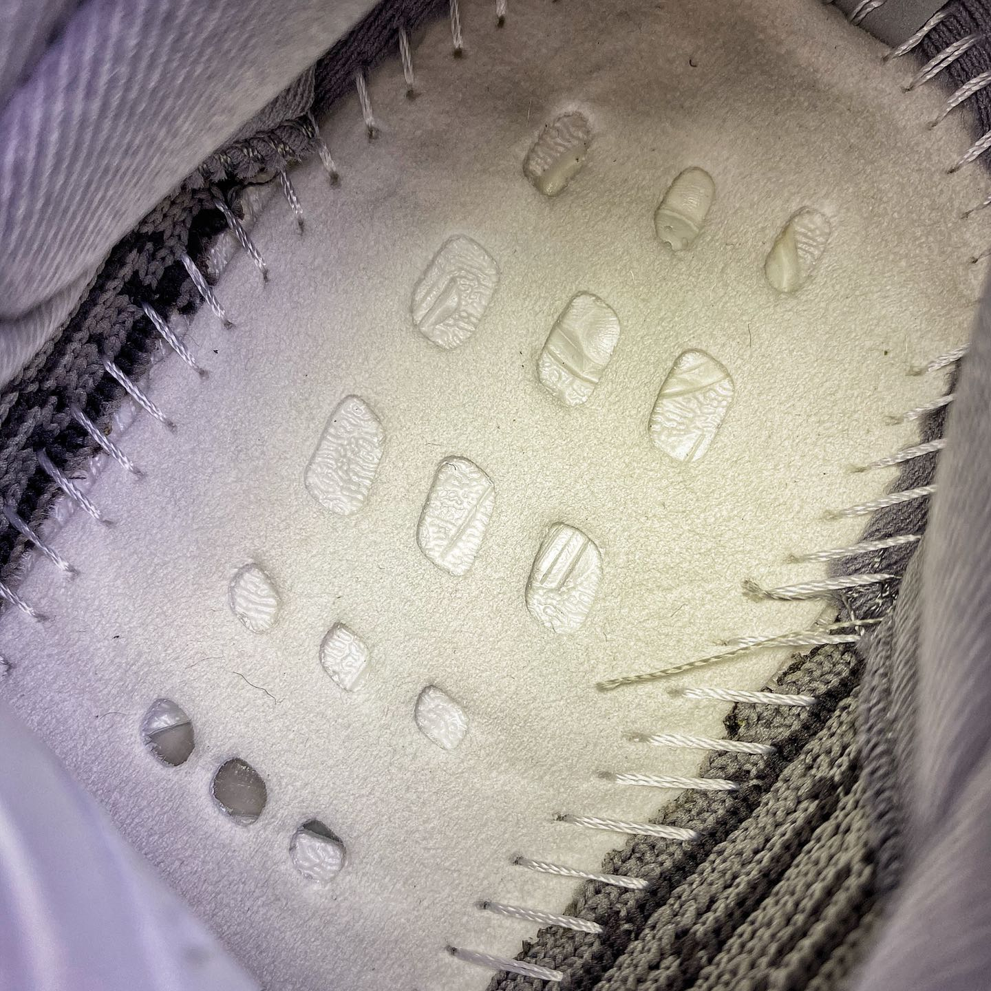 Yeezy Boost 350v2 EU36-EU48 /US4- US13