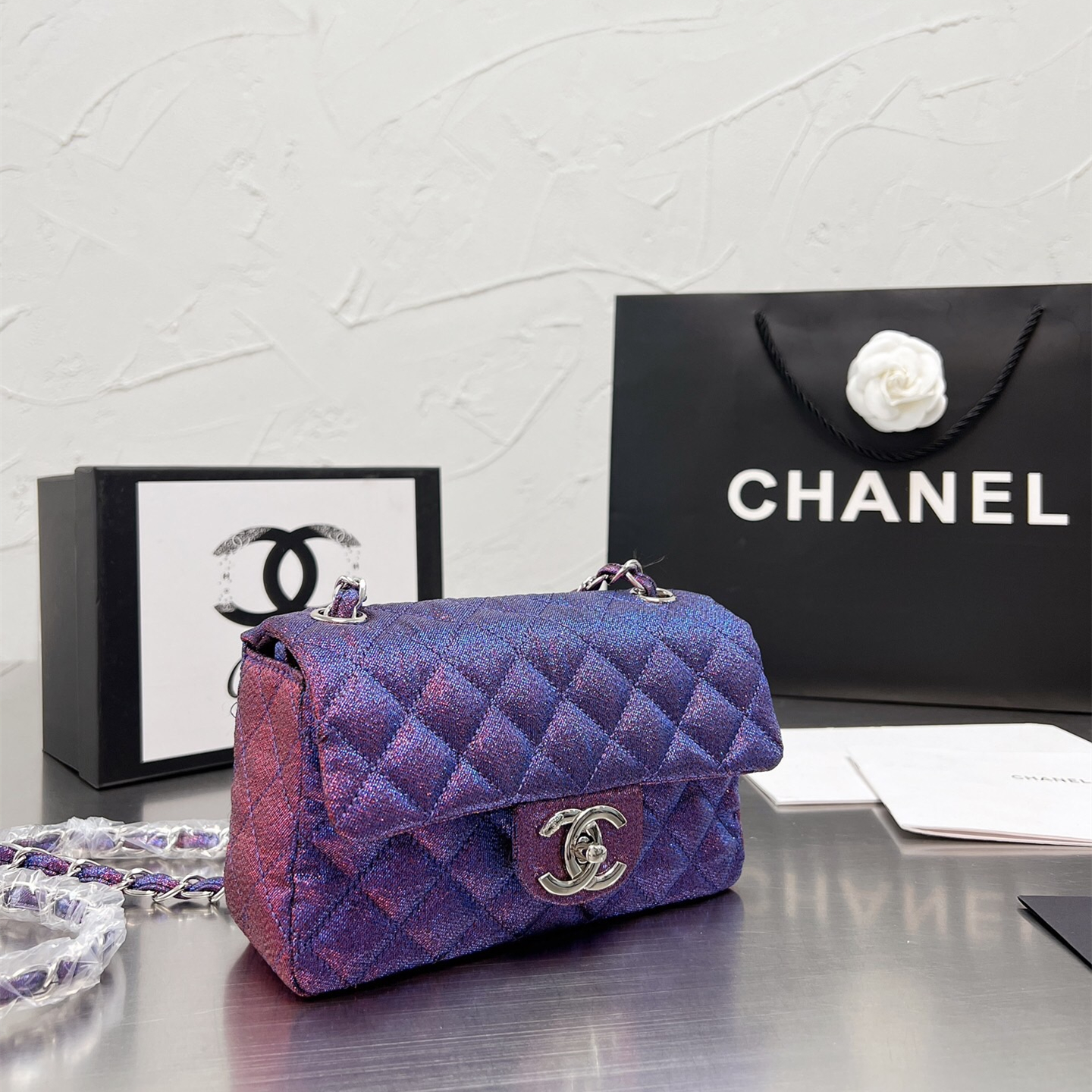 Crossbady Bags Size:20cm