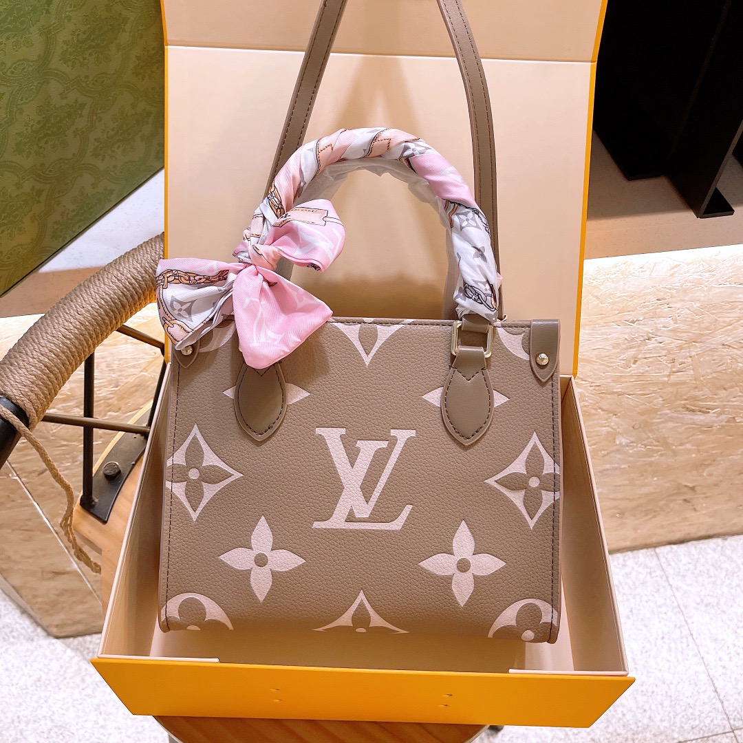 2022 Onthego bag Size:25cm