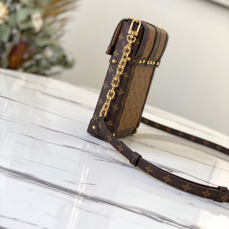 Mobile Phone Bag Trunk Vertical Chain Bag Size11*17.5*3.5cm