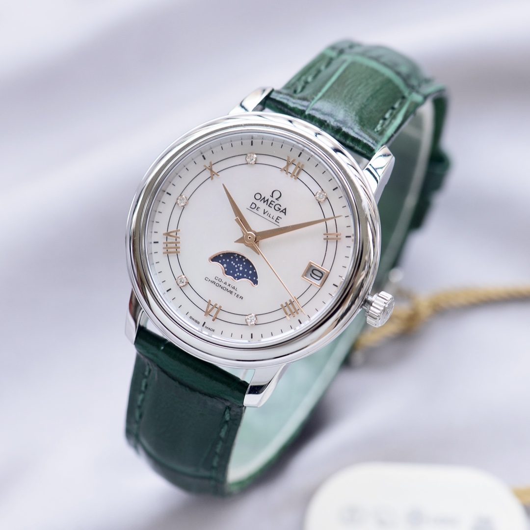 Quartz Watches ,The strap comes in your choice of 5 colors