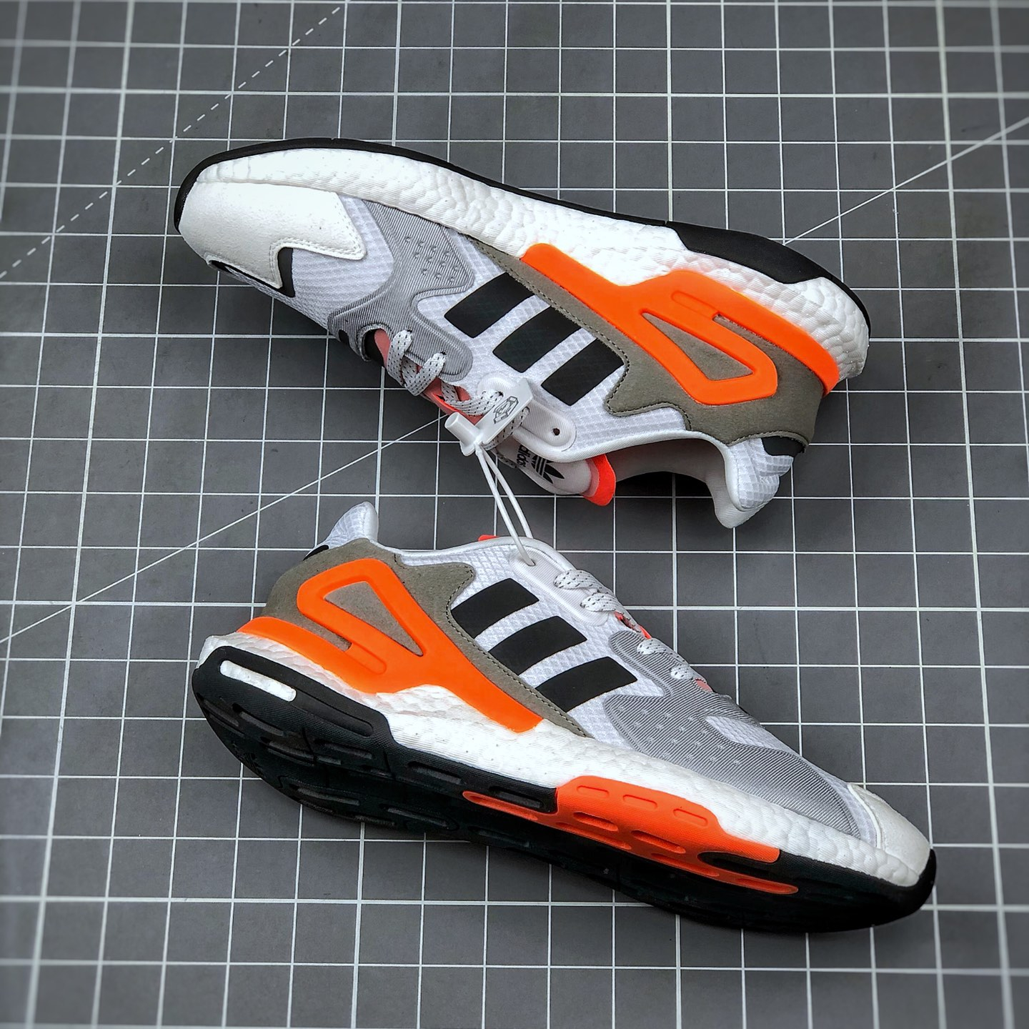 Day Jogger Retro Running Shoes SIZE:EU36-EU45/UK3.4-UK10.5