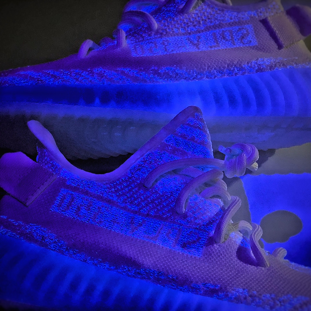 Yeezy Boost 350v2 EU36-EU48 /US4- US13