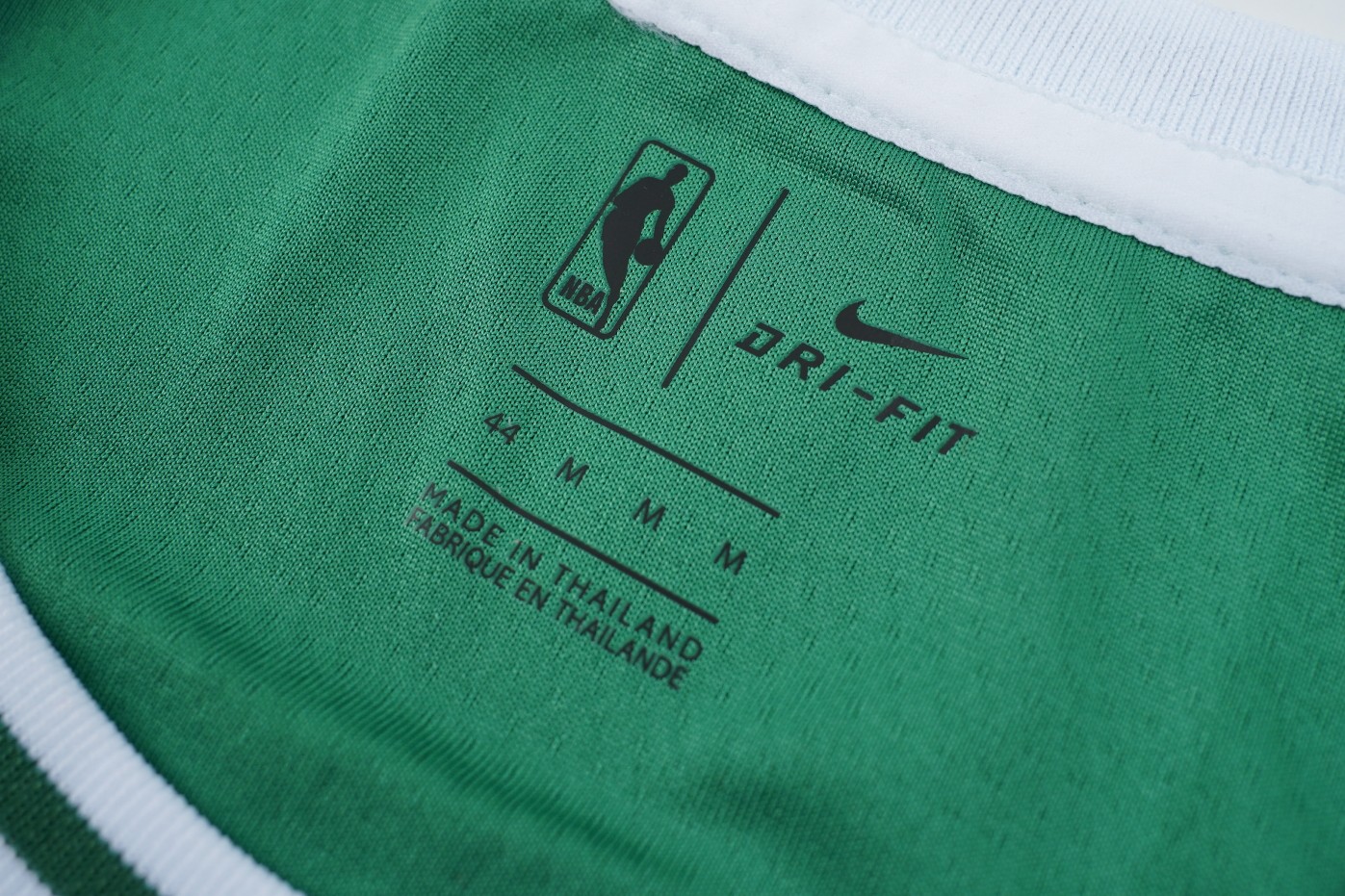 Kyrie Lrving lcon Edition Jersey