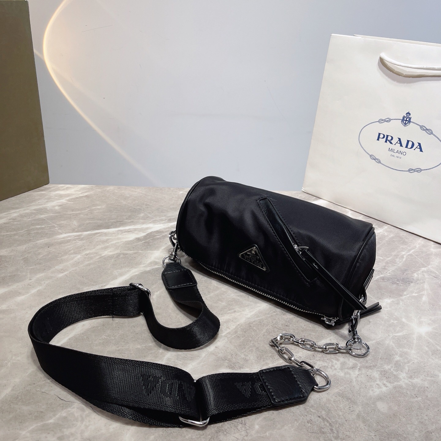 Nylon bags , Size:22*11cm