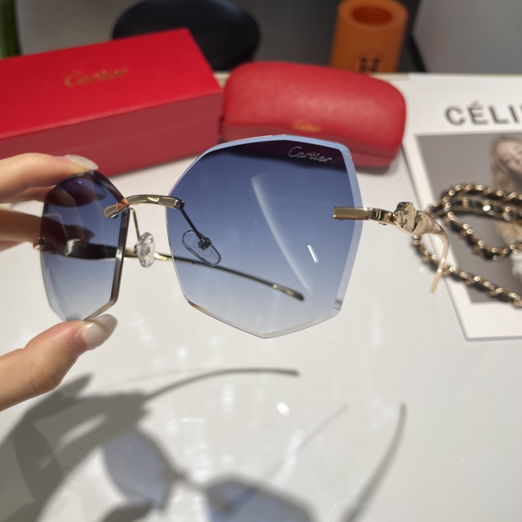 Men's and Women's 2022 New Sunglasses 6 Colors