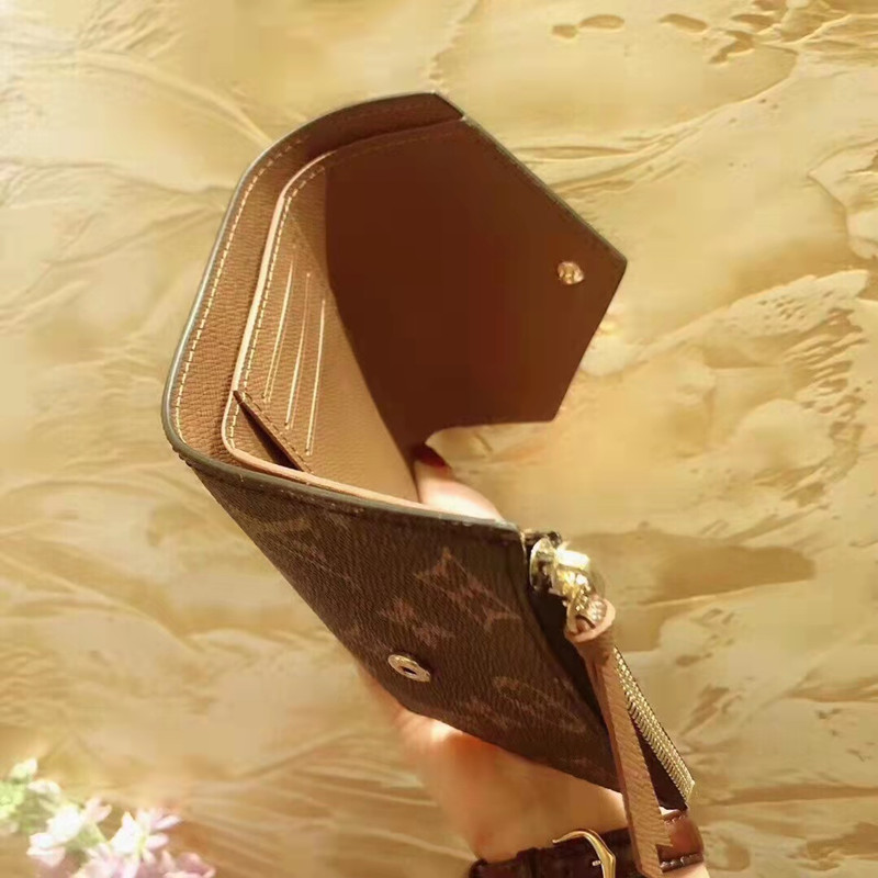 Emilie Wallet Classic Petite Practical Monogram Canvas Made Size 11 * 10cm