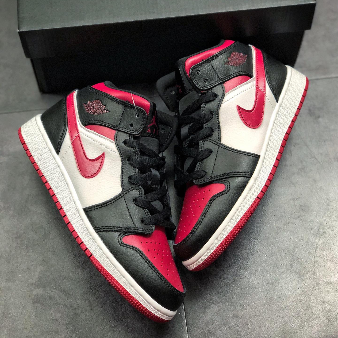 Air Jordan 1 Mid Leisure Board Shoes EU36-EU47.5/ US4-US13