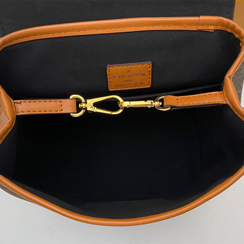 Daphne Shoulder Bag Women's Backpack School Bags Size 22*28*13 cm