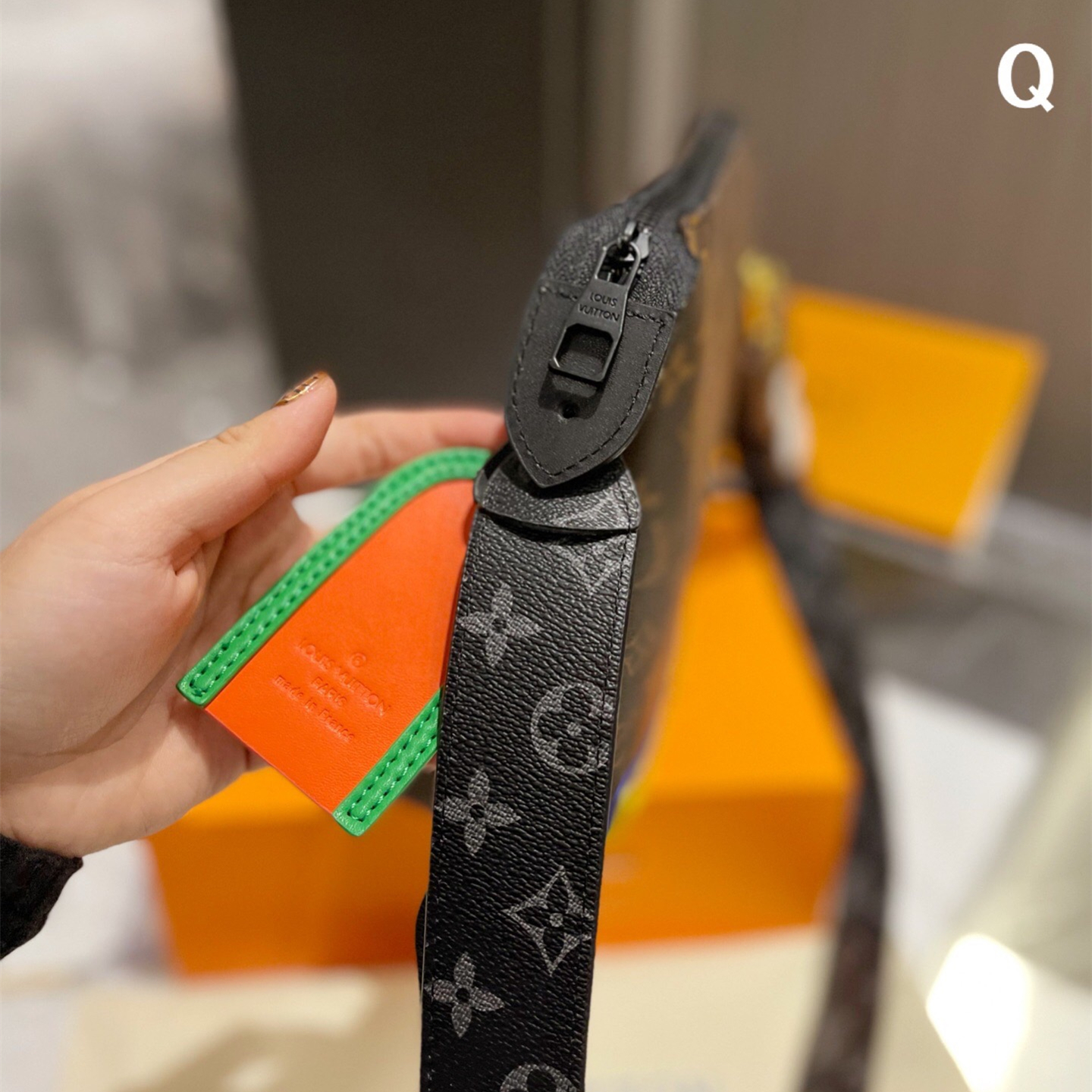 Rubber “ zoom with friends”