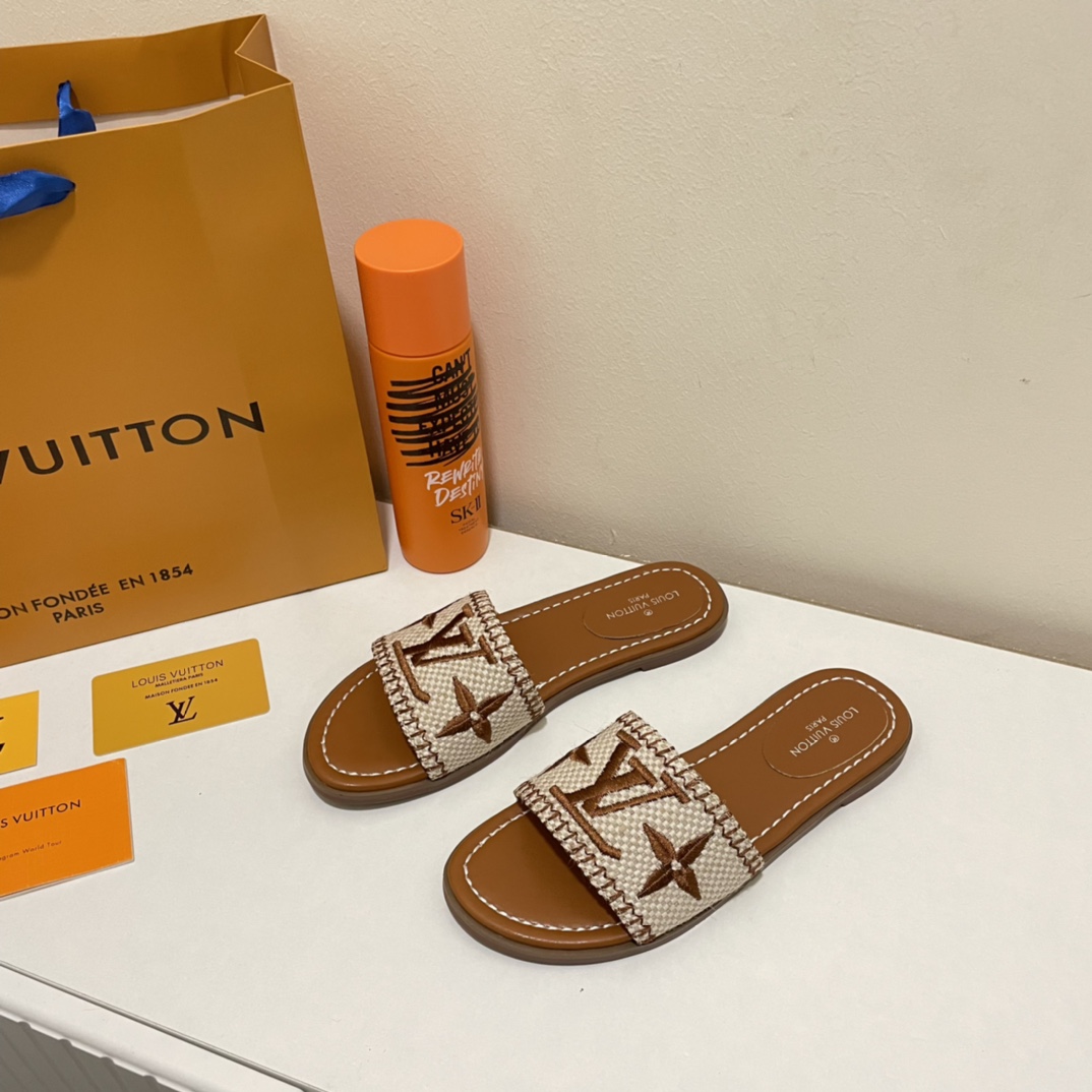 2022 New Sandals Women's Shoes ,2 Colors ,Size:EU35-EU41