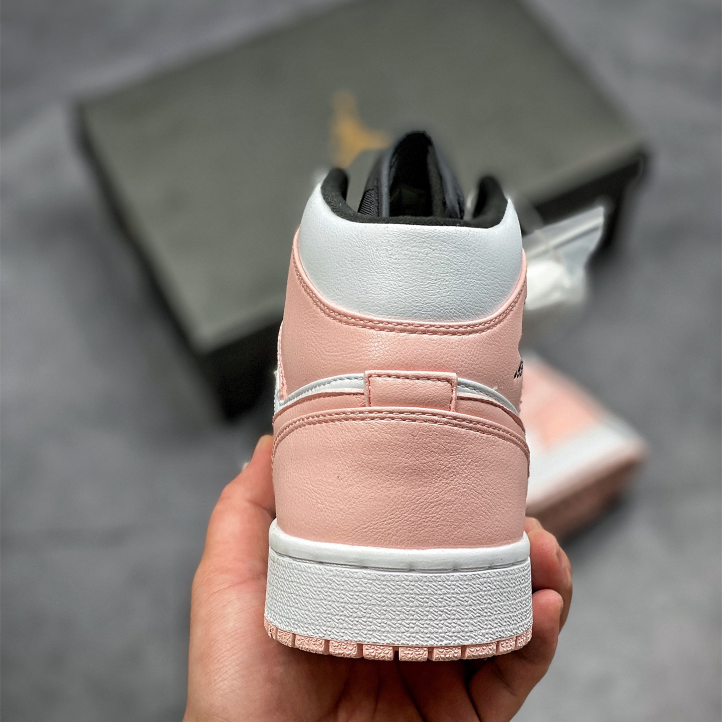 Air Jordan 1 Mid Leisure Board Shoes EU36-EU47.5/ US4-US13