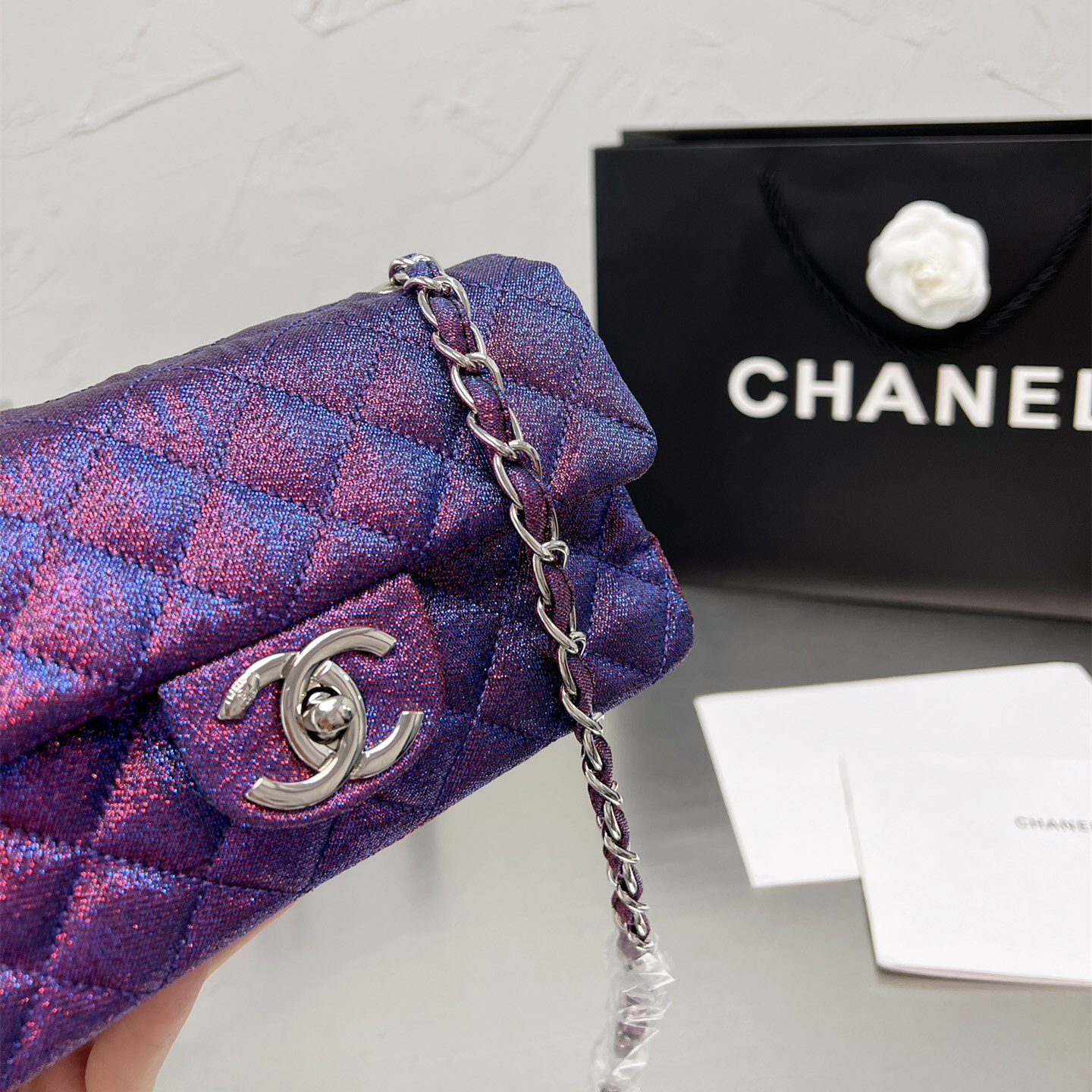 Crossbady Bags Size:20cm