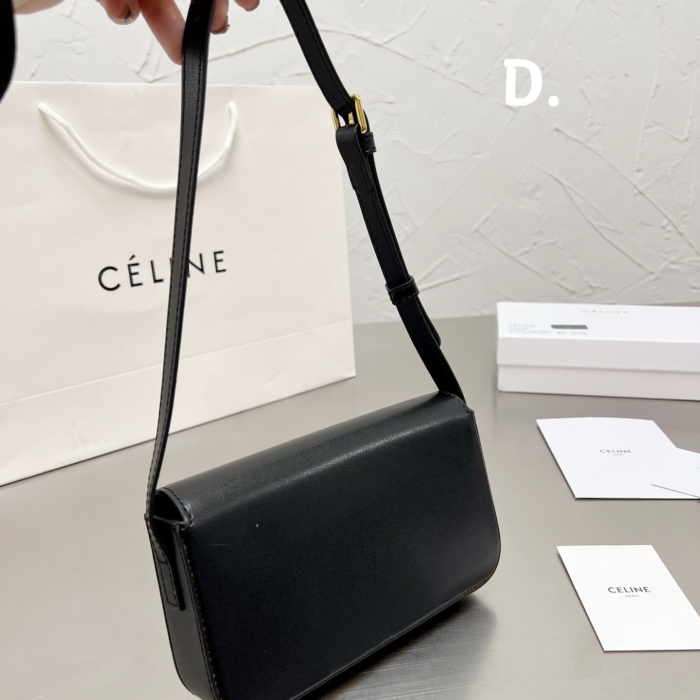 Triomphe Bags Size:21*14cm