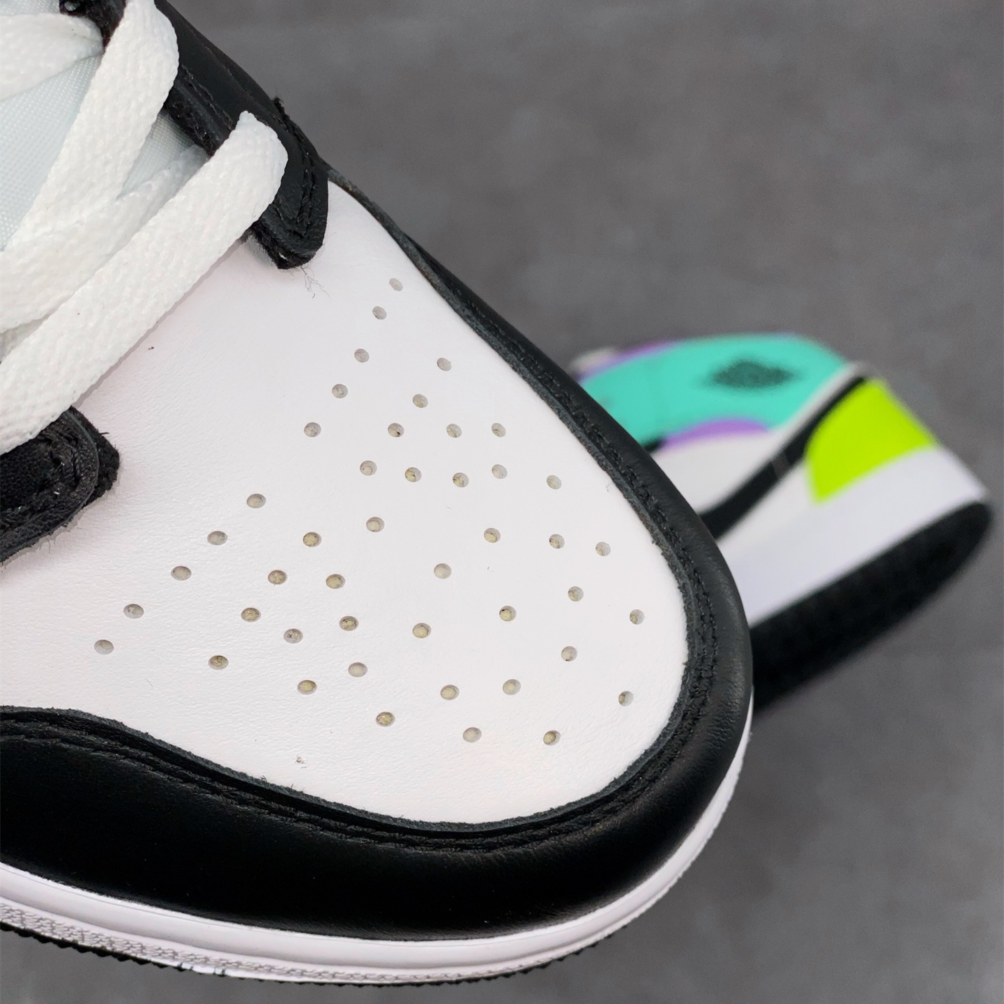 Air Jordan 1 Mid Leisure Board Shoes EU36-EU47.5/ US4-US13