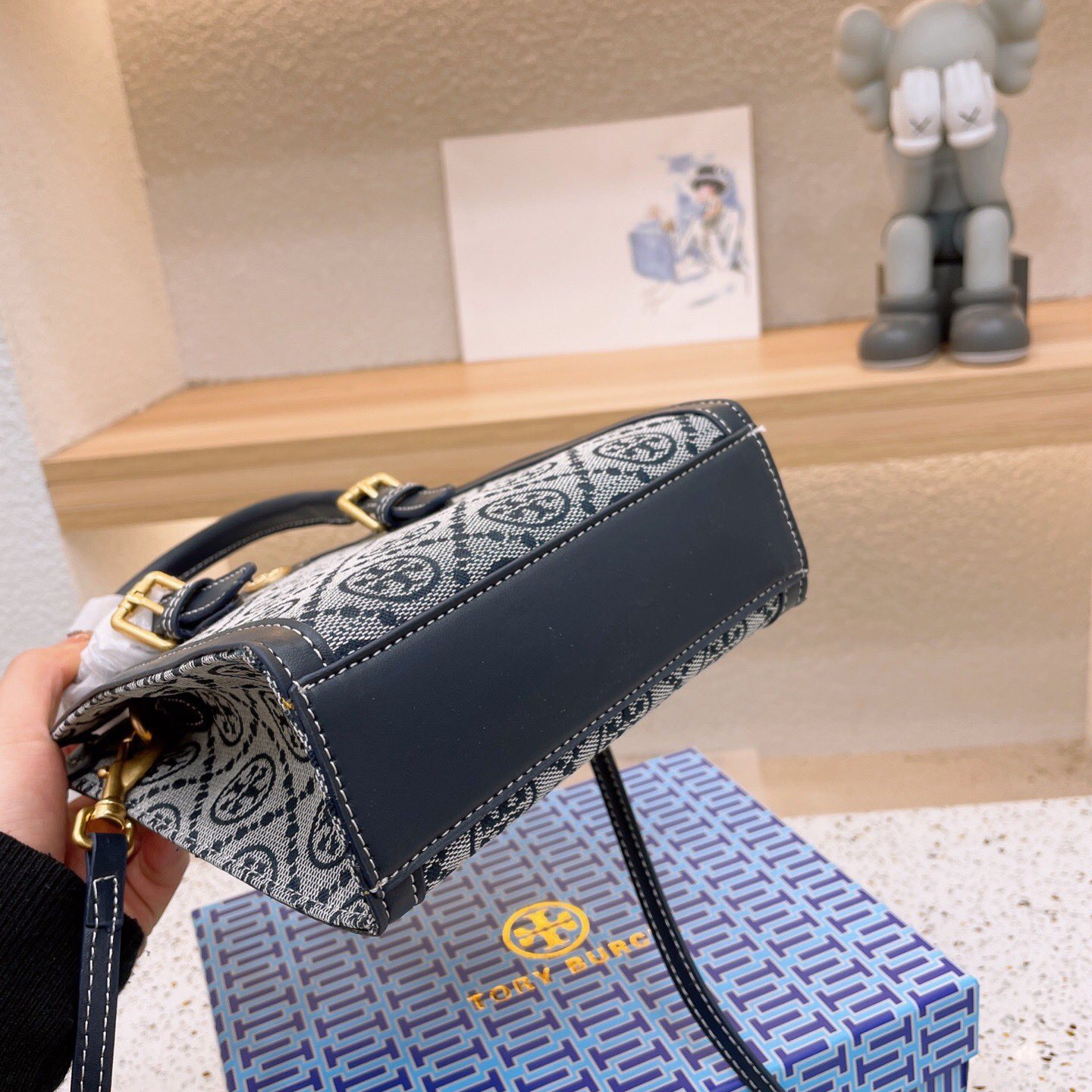 MONOGRAM Mini Bag ,2 Colors Size:19*16CM