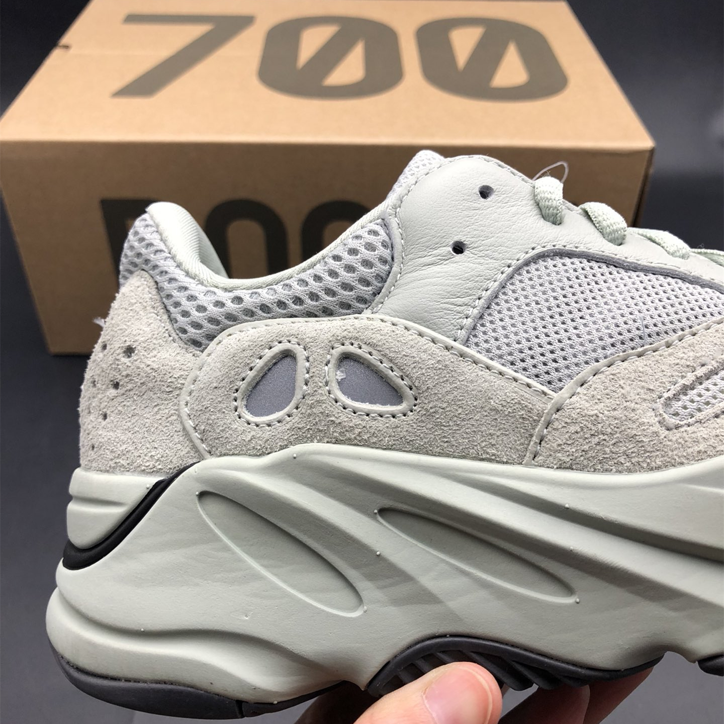 Yeezy Boost 700V1 Reflective Running Shoes 3M EU36-EU47 / US3.5-US12